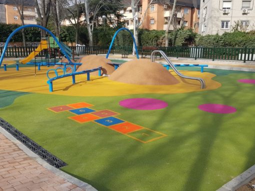 Parque infantil Alcobendas: Es una hormiga