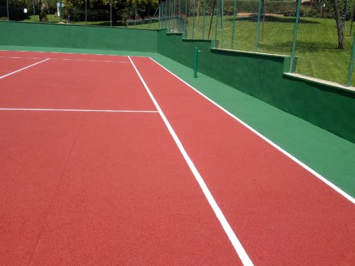 Conservation of tennis court Cercedilla