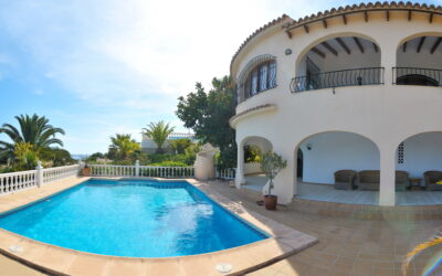 Excavaci&oacute;n piscinas