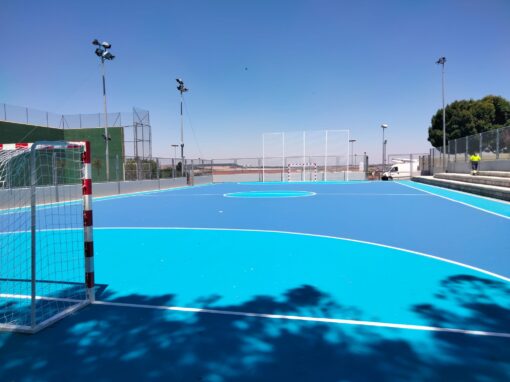 Repairs to the Torres de la Alameda sports court