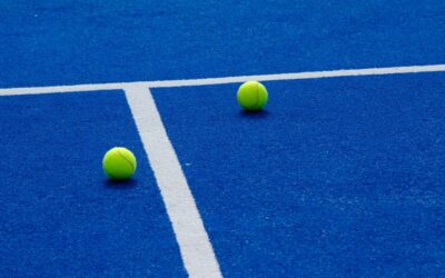 Qu&eacute; pista de tenis es m&aacute;s r&aacute;pida