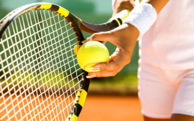 Tipos de saques de tenis: plano, cortado, liftado y más